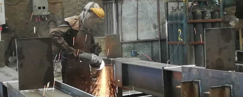 تفاوت چقرمگی و سختی