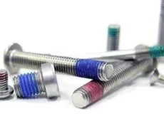 بررسی فنی: استانداردهای گرید و استحکام در میله‌های رزوه‌دار